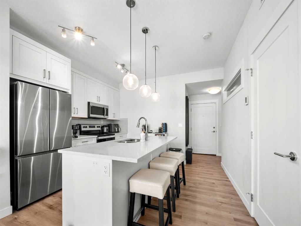 404, 25 Walgrove Walk SE, Calgary — photo 5 of 21