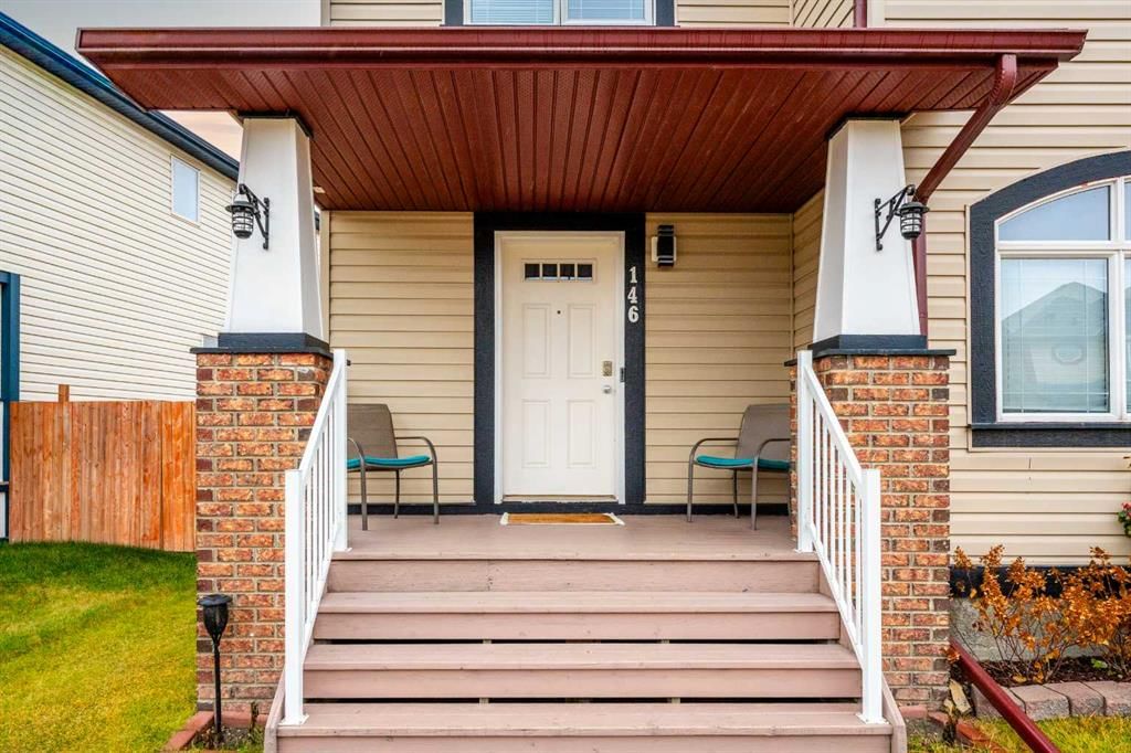 146 Copperstone Grove SE, Calgary — photo 3 of 48