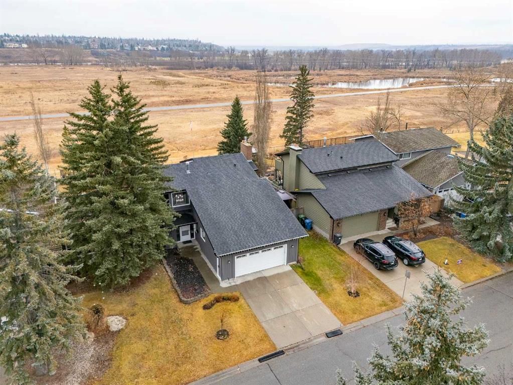 2427 Deer Side Drive, Calgary — photo 2 of 50