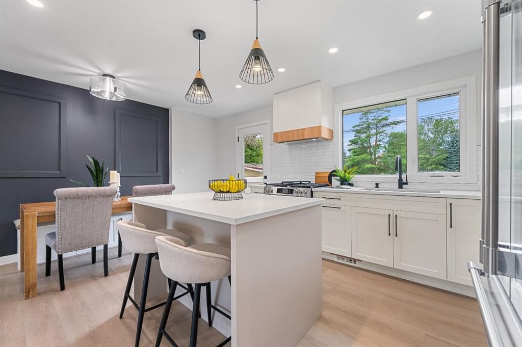 9519 2 Street SE, Calgary — photo 5 of 44