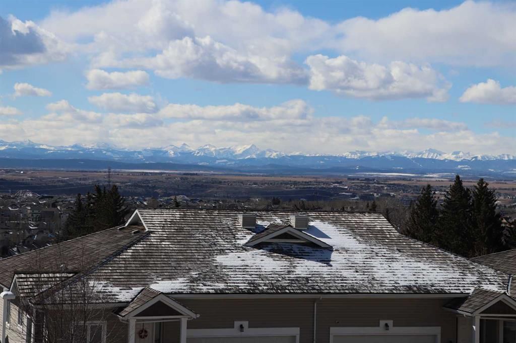 301, 500 Rocky Vista Gardens NW, Calgary — photo 4 of 49