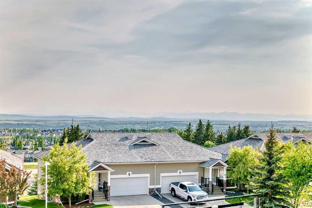 301, 500 Rocky Vista Gardens NW, Calgary — photo 5 of 49