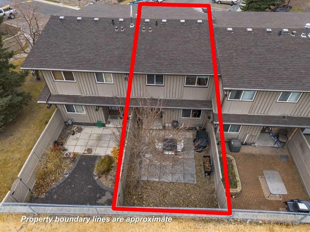 38, 1055 72 Avenue NW, Calgary — photo 3 of 38