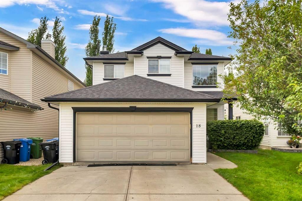 18 Shannon Square SW, Calgary — photo 2 of 42