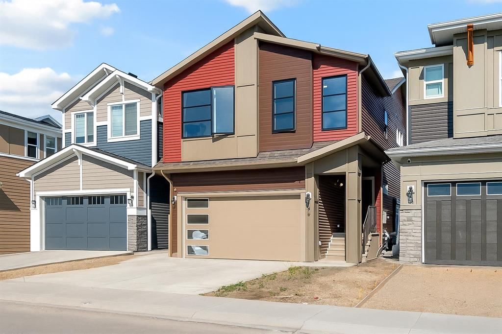 154 Silver Spruce Grove SW, Calgary — main listing photo