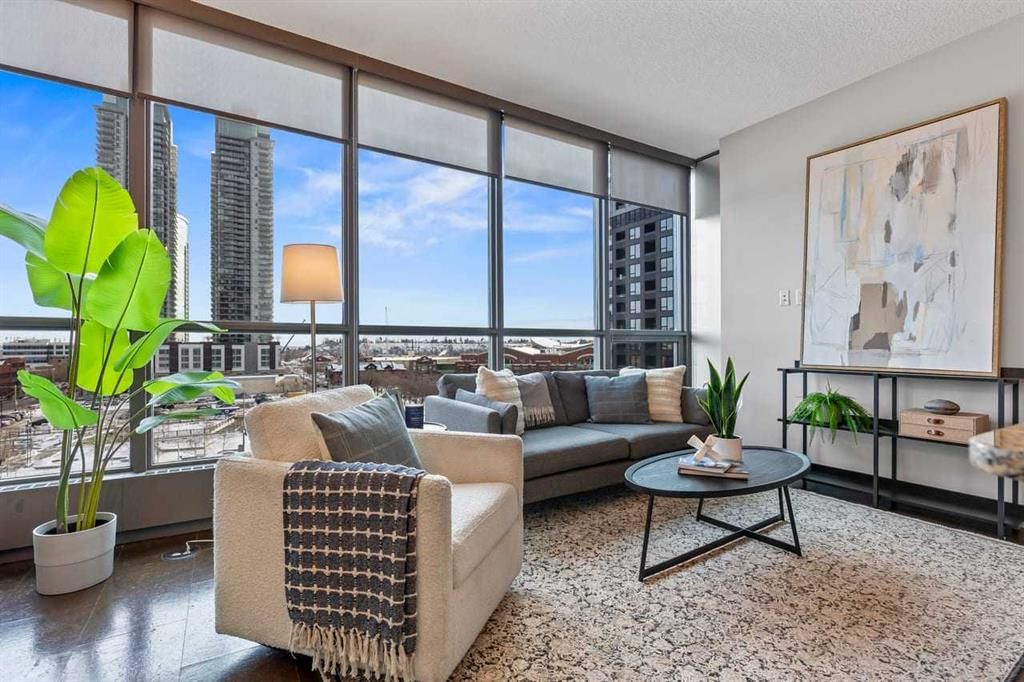 605, 220 12 Avenue SE, Calgary — main listing photo