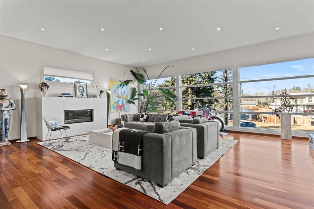 4712 Elbow Drive SW, Calgary — photo 5 of 50