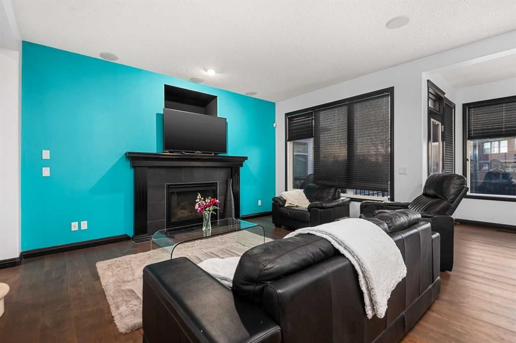 31 Royal Oak Circle NW, Calgary — photo 5 of 50