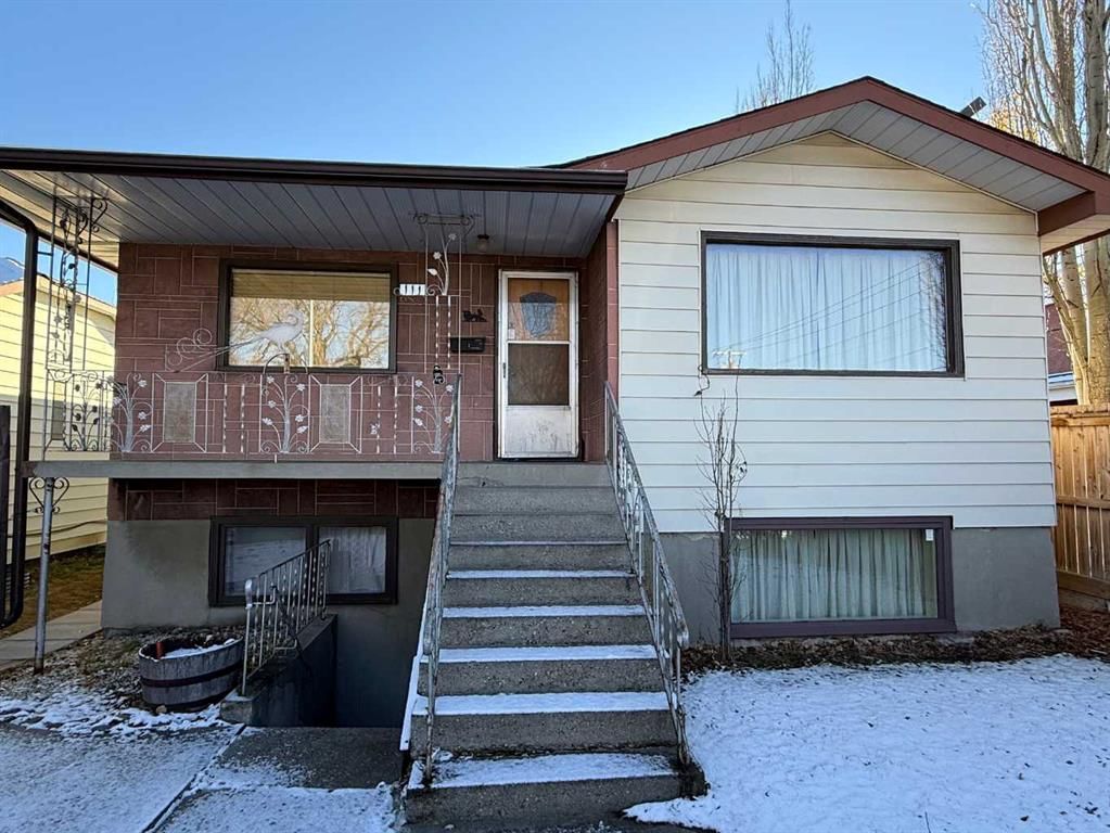 A 111, 111 27 Avenue NE, Calgary — photo 2 of 34