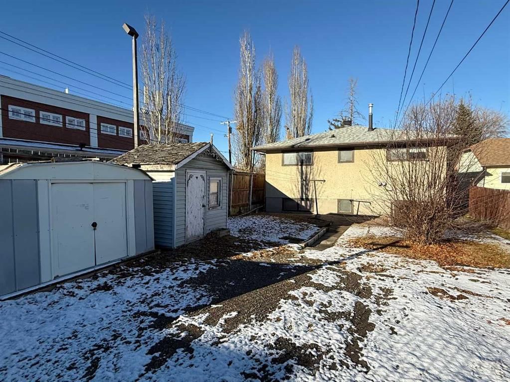 A 111, 111 27 Avenue NE, Calgary — photo 4 of 34