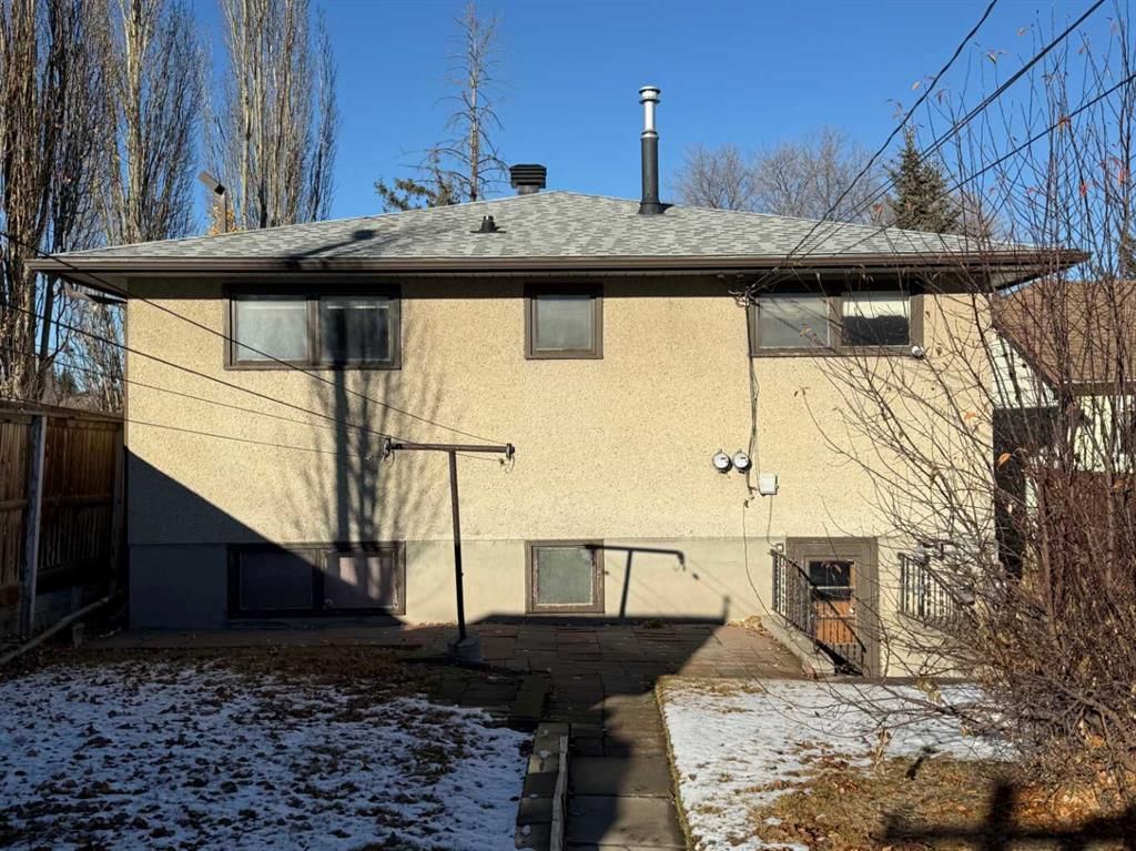 A 111, 111 27 Avenue NE, Calgary — photo 5 of 34