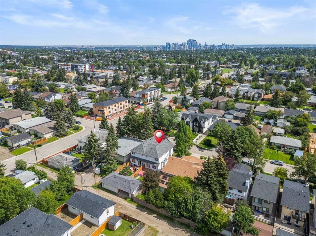 3111 39 Street SW, Calgary — main listing photo