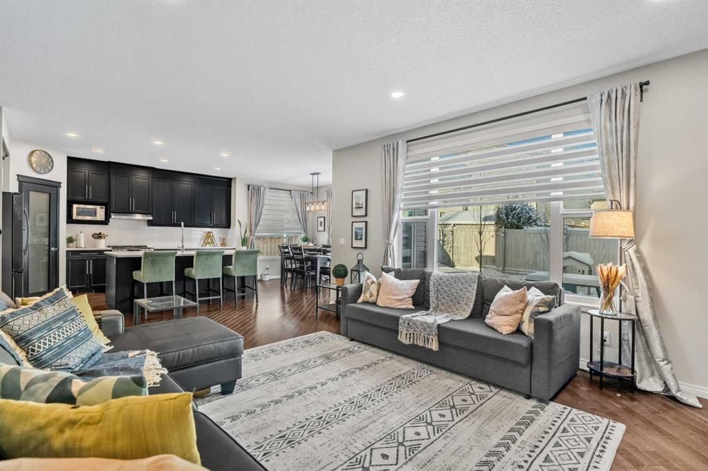 159 Panatella View NW, Calgary — photo 3 of 50