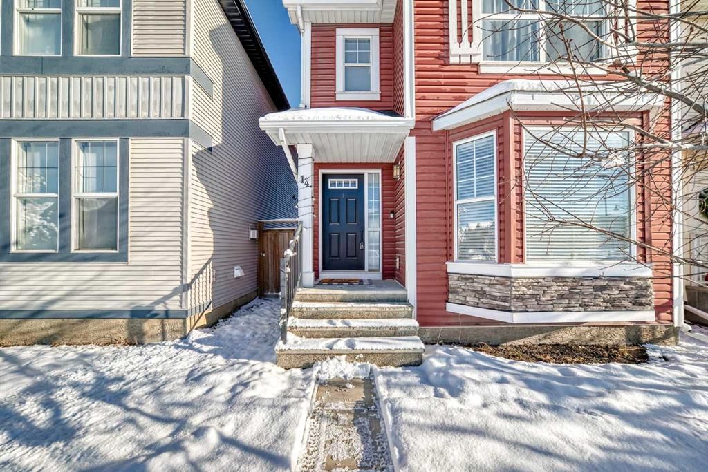 14 Autumn Crescent SE, Calgary — photo 2 of 50