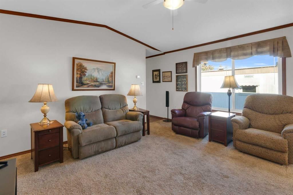 113, 99 Arbour Lake Rd NW, Calgary — photo 4 of 34