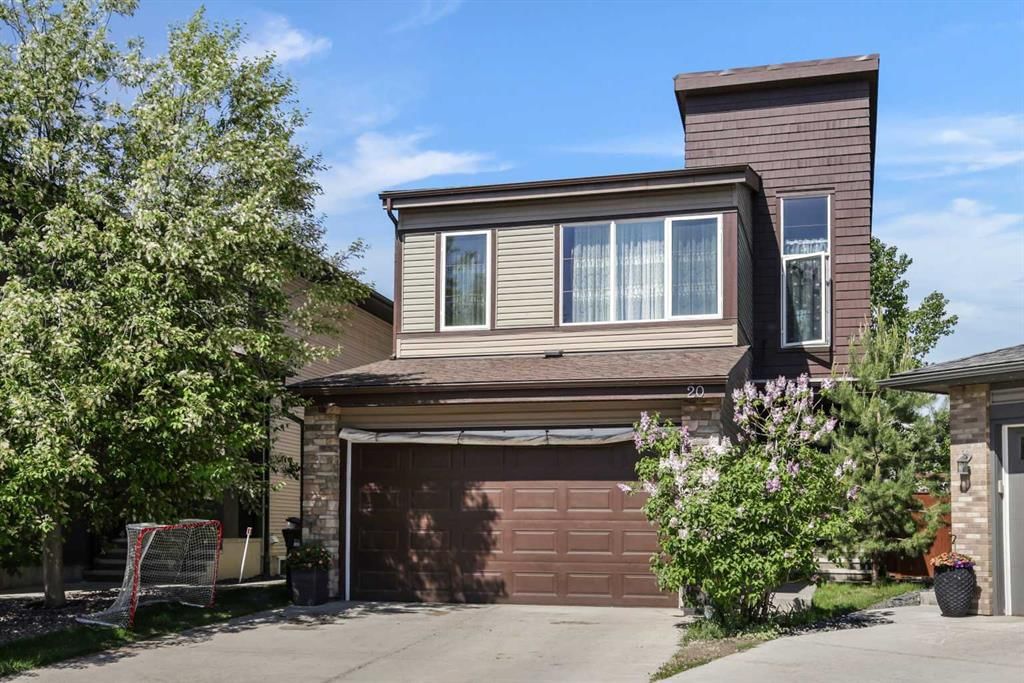 20 Walden View SE, Calgary — photo 3 of 50