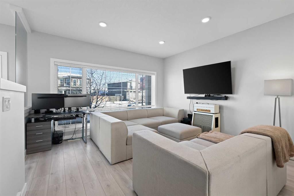 1249 Carrington Boulevard NW, Calgary — photo 5 of 42
