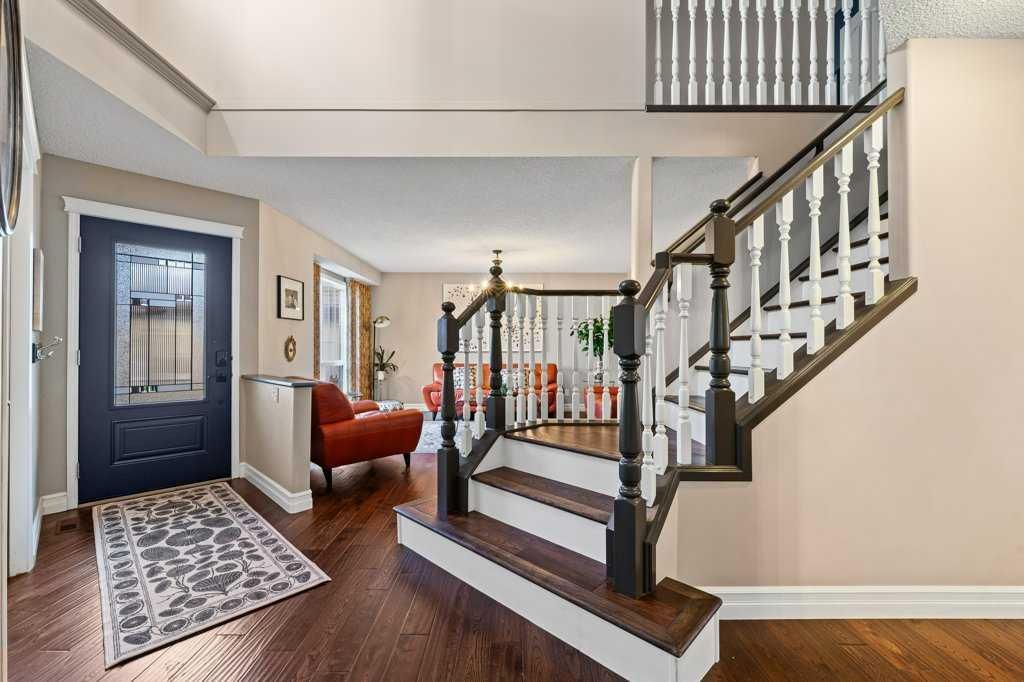 178 Cranwell Close SE, Calgary — photo 3 of 50