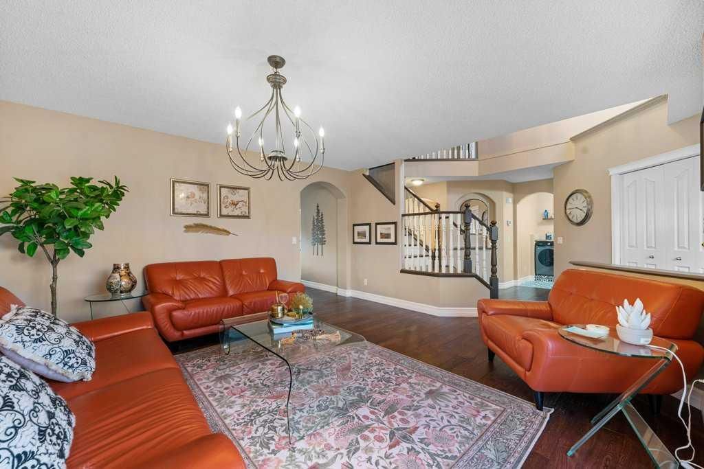 178 Cranwell Close SE, Calgary — photo 5 of 50