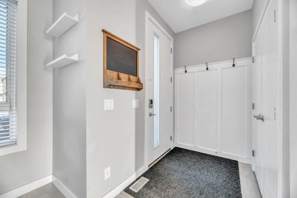 514 Redstone Crescent NE, Calgary — photo 5 of 45