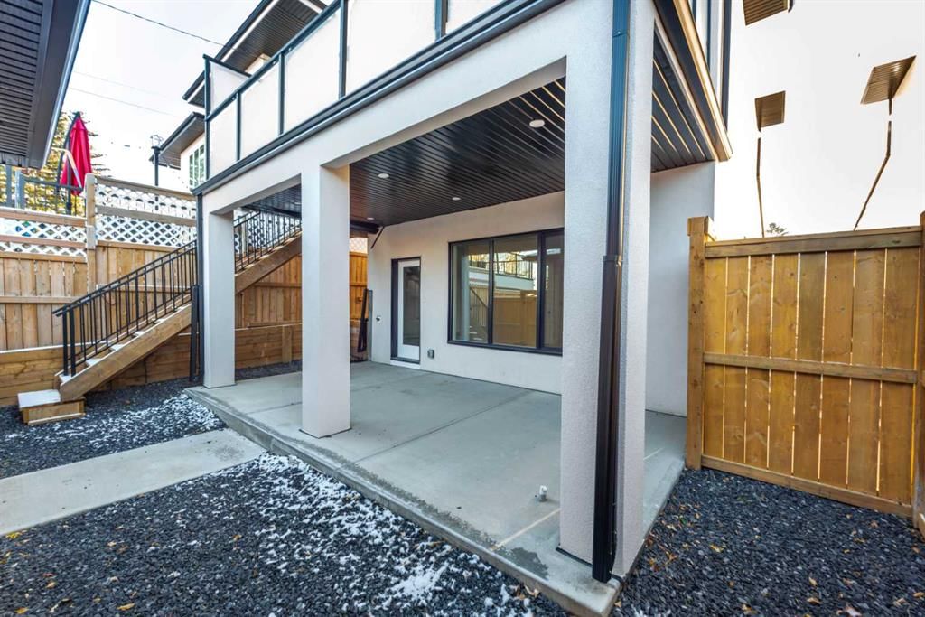 3016 13 Avenue SW, Calgary — photo 3 of 50