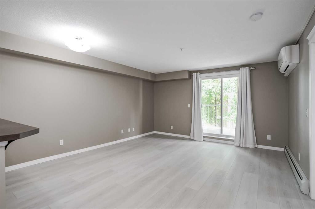 4102, 31 Country Village Manor NE, Calgary — photo 3 of 35