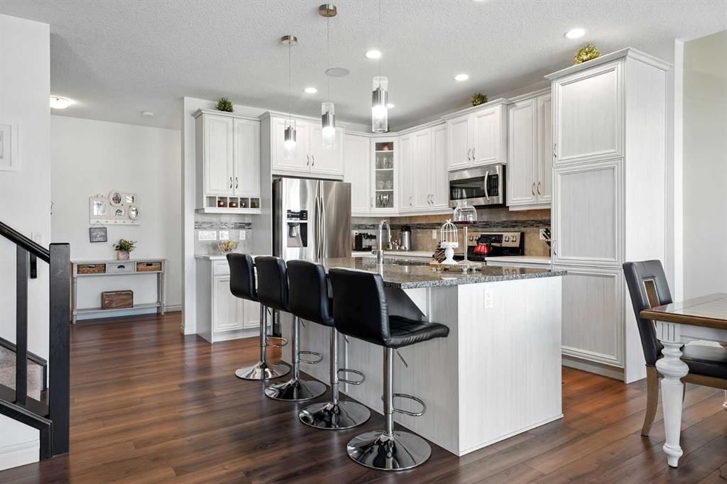 57 Evansglen Mews NW, Calgary — photo 2 of 42