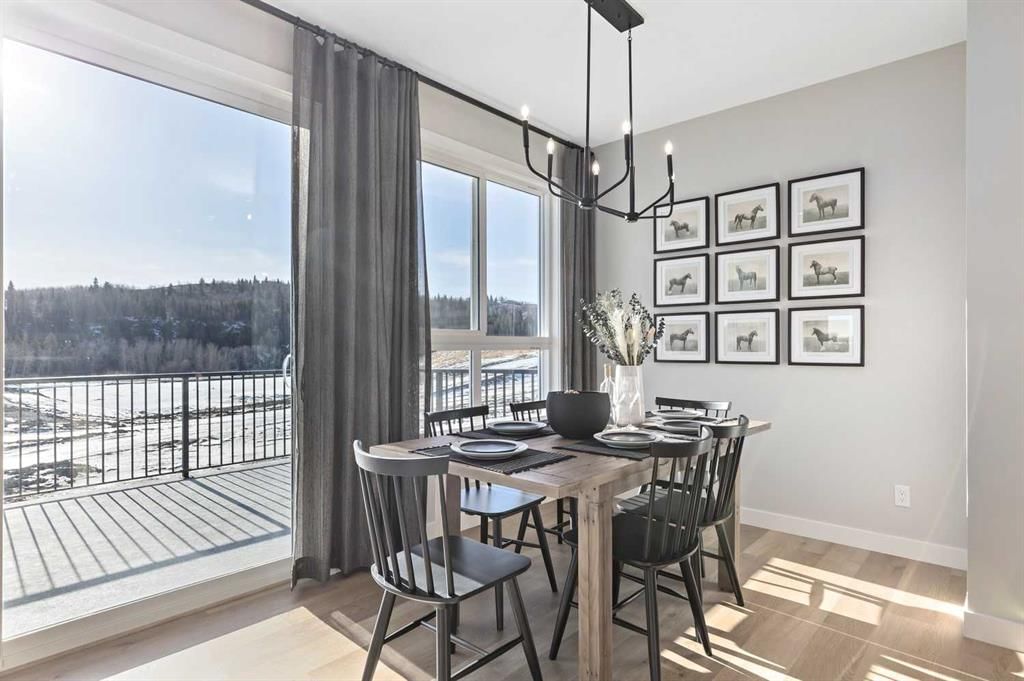 8 Creekview Manor SW, Calgary — photo 3 of 28