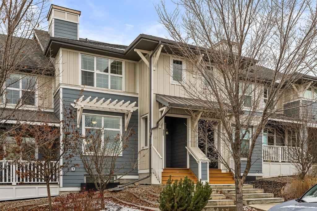 137 Mahogany Drive SE, Calgary — photo 2 of 40
