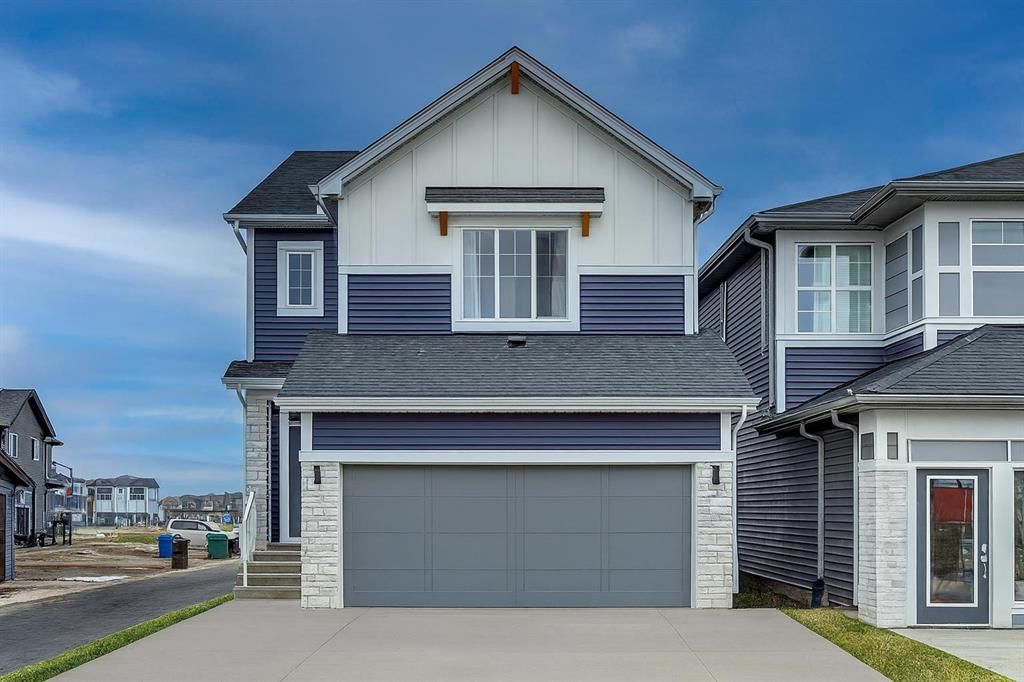 36 Creekstone Grove SW, Calgary — main listing photo