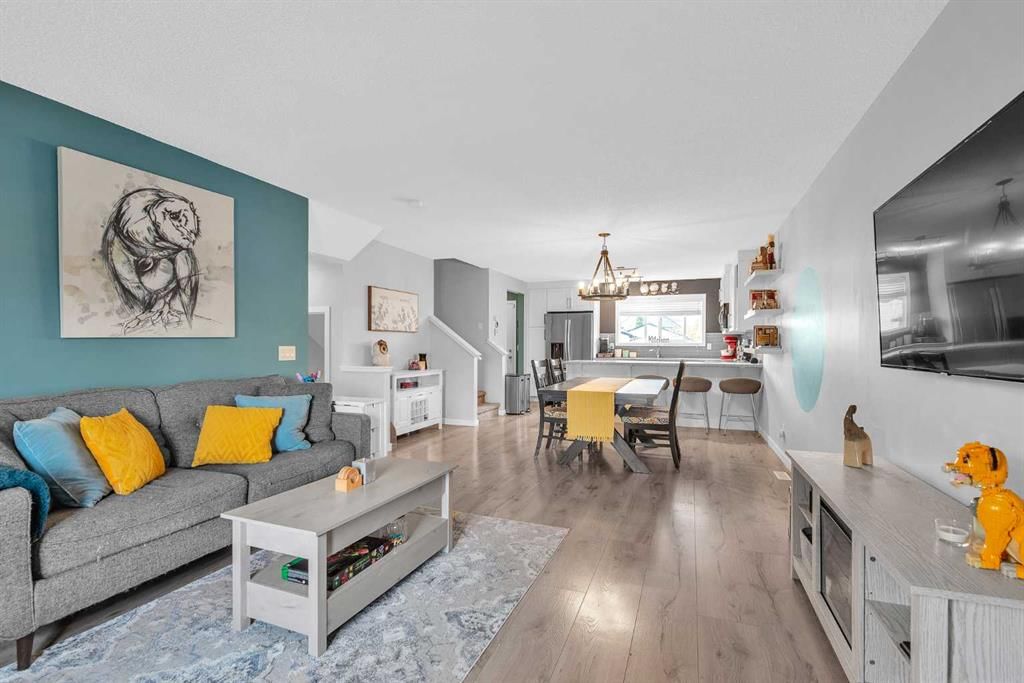 381 Legacy Boulevard SE, Calgary — photo 5 of 38