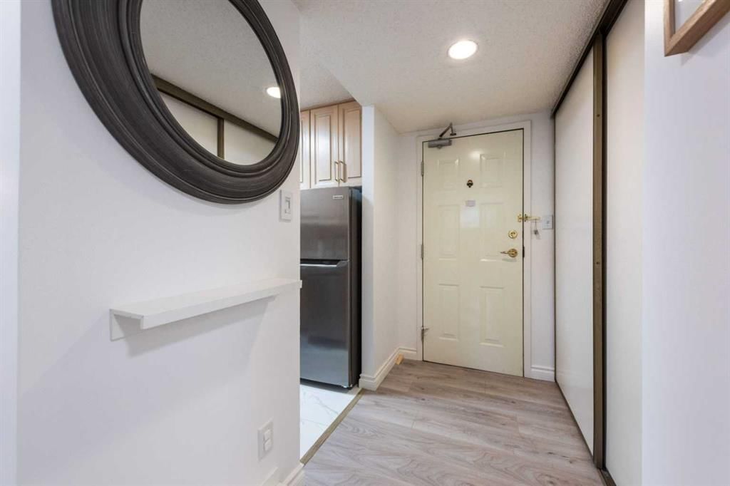 311, 9800 Horton Road SW, Calgary — photo 5 of 38