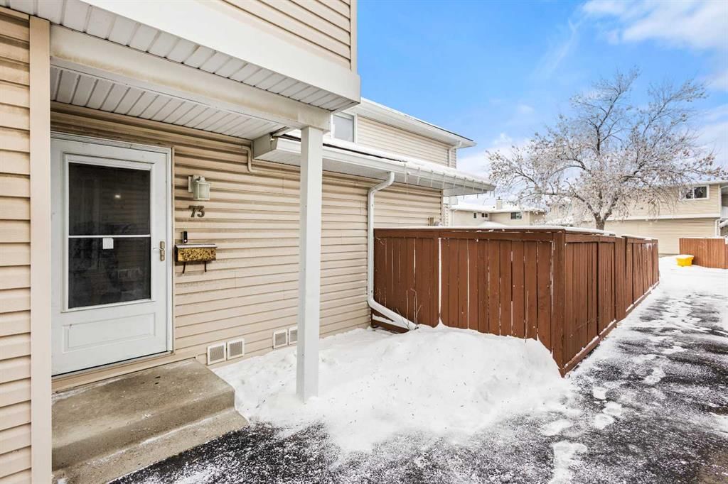 73, 1155 Falconridge Drive NE, Calgary — photo 3 of 29