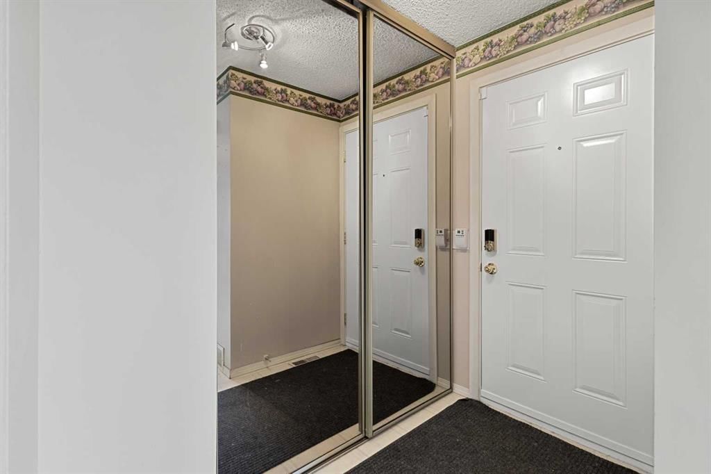 73, 1155 Falconridge Drive NE, Calgary — photo 4 of 29