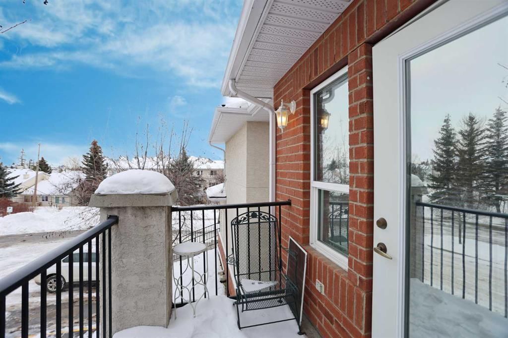 233, 550 Prominence Rise SW, Calgary — photo 4 of 40