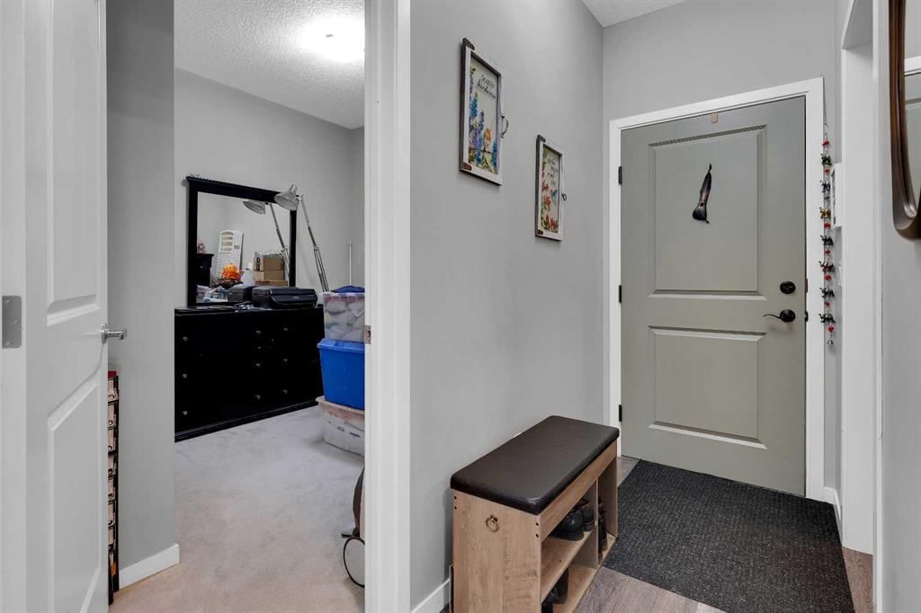318, 20 Mahogany Mews SE, Calgary — photo 5 of 41
