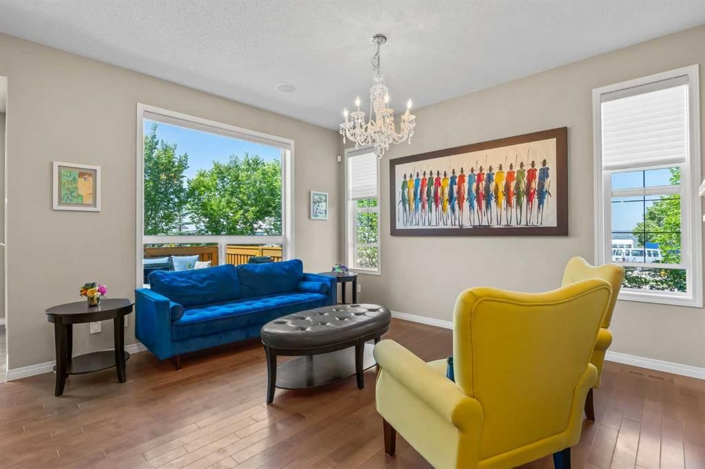184 Cougar Ridge Manor SW, Calgary — photo 5 of 48