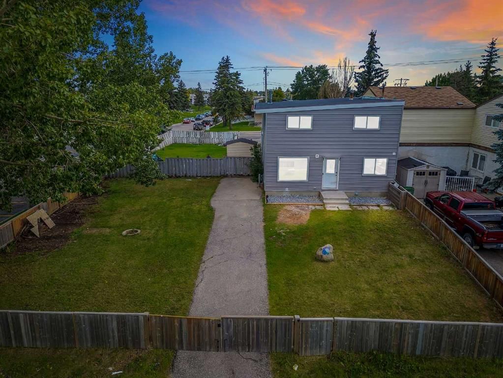 4311 7A Avenue SE, Calgary — main listing photo
