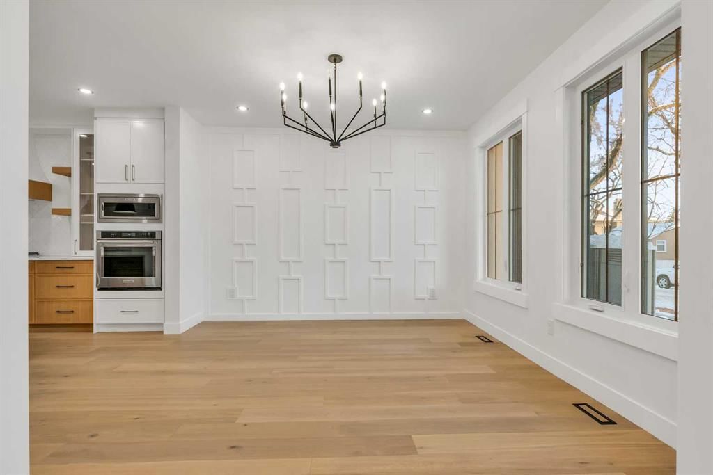 642 25 Avenue NW, Calgary — photo 3 of 49