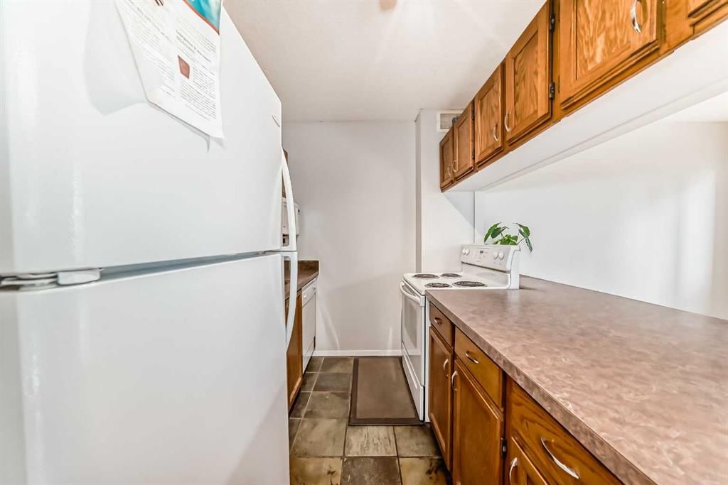 301, 235 15 Avenue SW, Calgary — photo 4 of 26