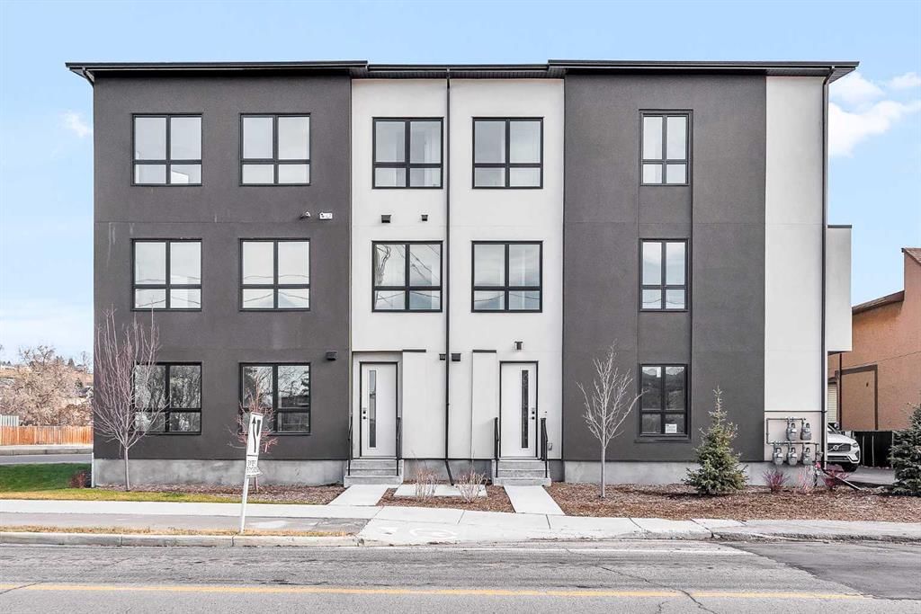 1820 Home Road NW, Calgary — photo 2 of 34
