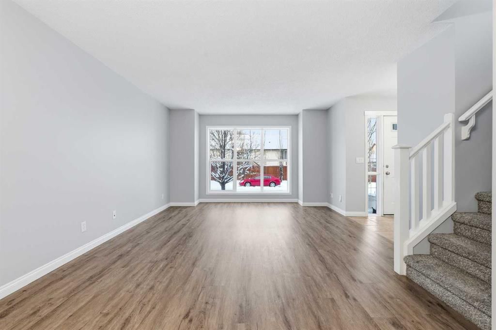 254 Cramond Circle SE, Calgary — photo 2 of 34