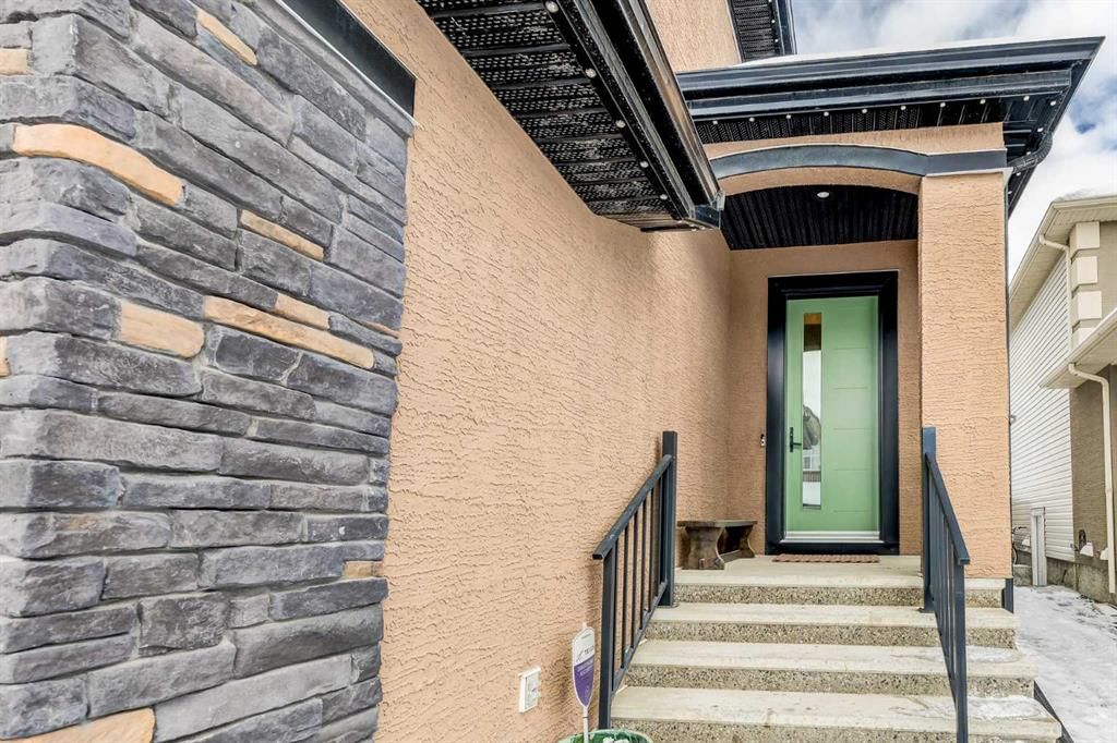 42 Cranford Gardens SE, Calgary — photo 3 of 39