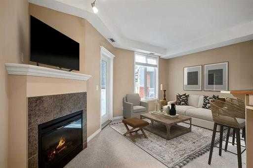 108, 15 Everstone Drive SW, Calgary — photo 3 of 35