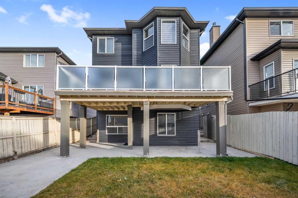57 Saddlecrest Park NE, Calgary — photo 4 of 50