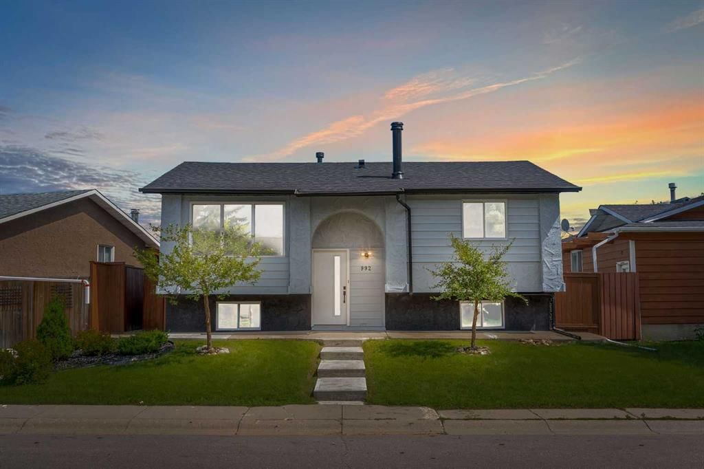 992 Rundlecairn Way NE, Calgary — main listing photo