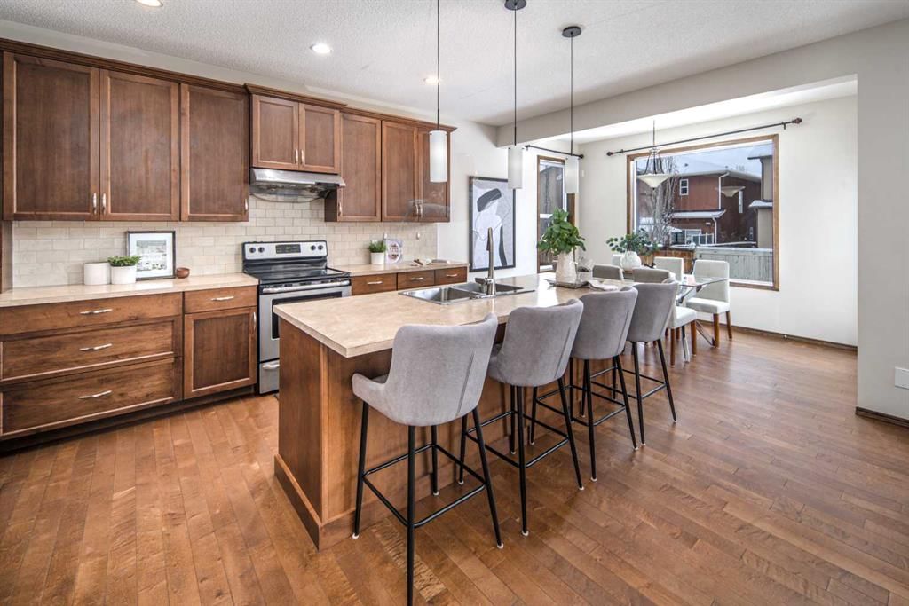 164 Everbrook Drive SW, Calgary — photo 4 of 41