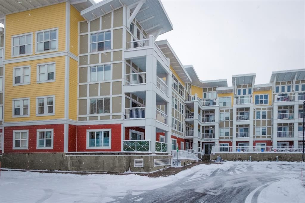 117, 402 Marquis Lane SE, Calgary — photo 2 of 40