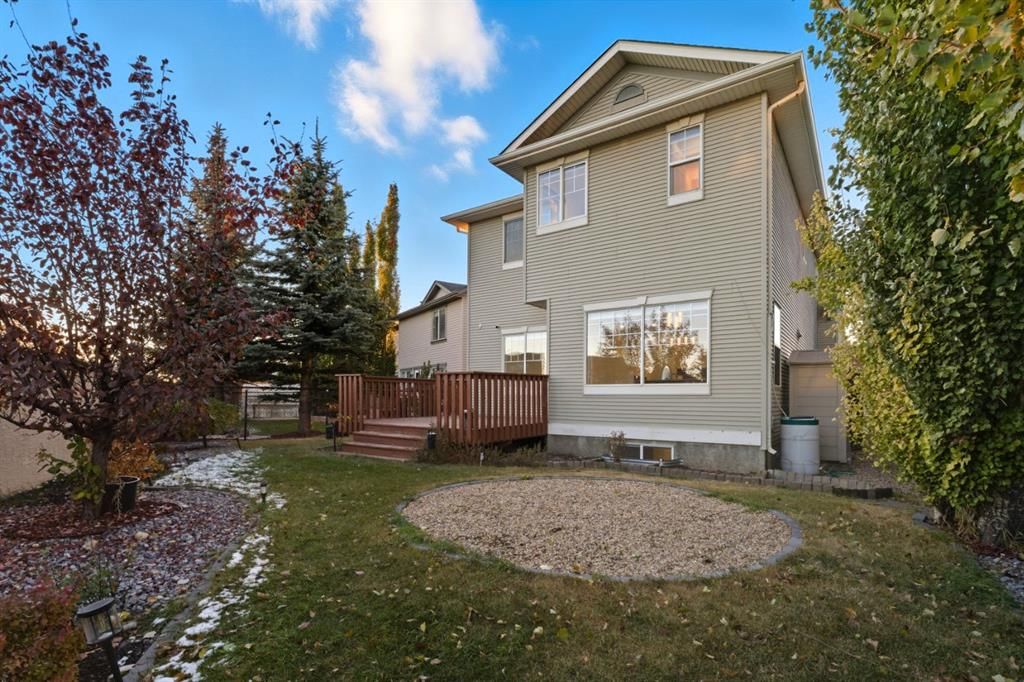 64 Cougarstone Square SW, Calgary — photo 2 of 48