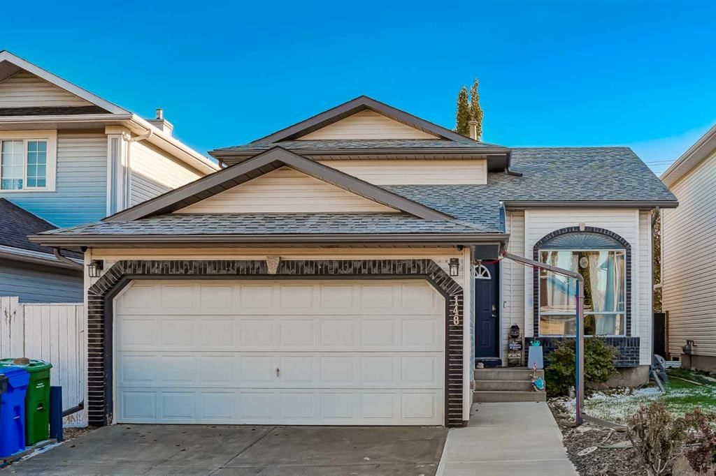 148 Citadel Close NW, Calgary — main listing photo